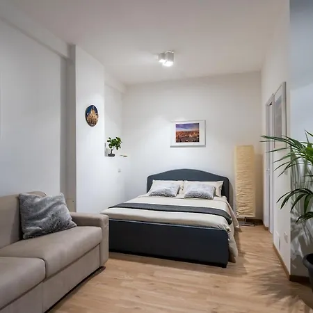 Daire 1,2 Porta Centro Parking Free