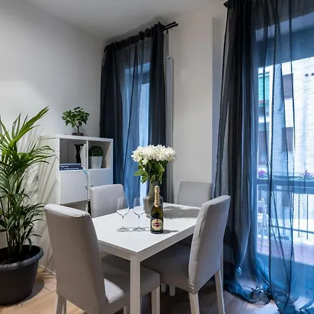 Daire 1,2 Porta Centro Parking Free